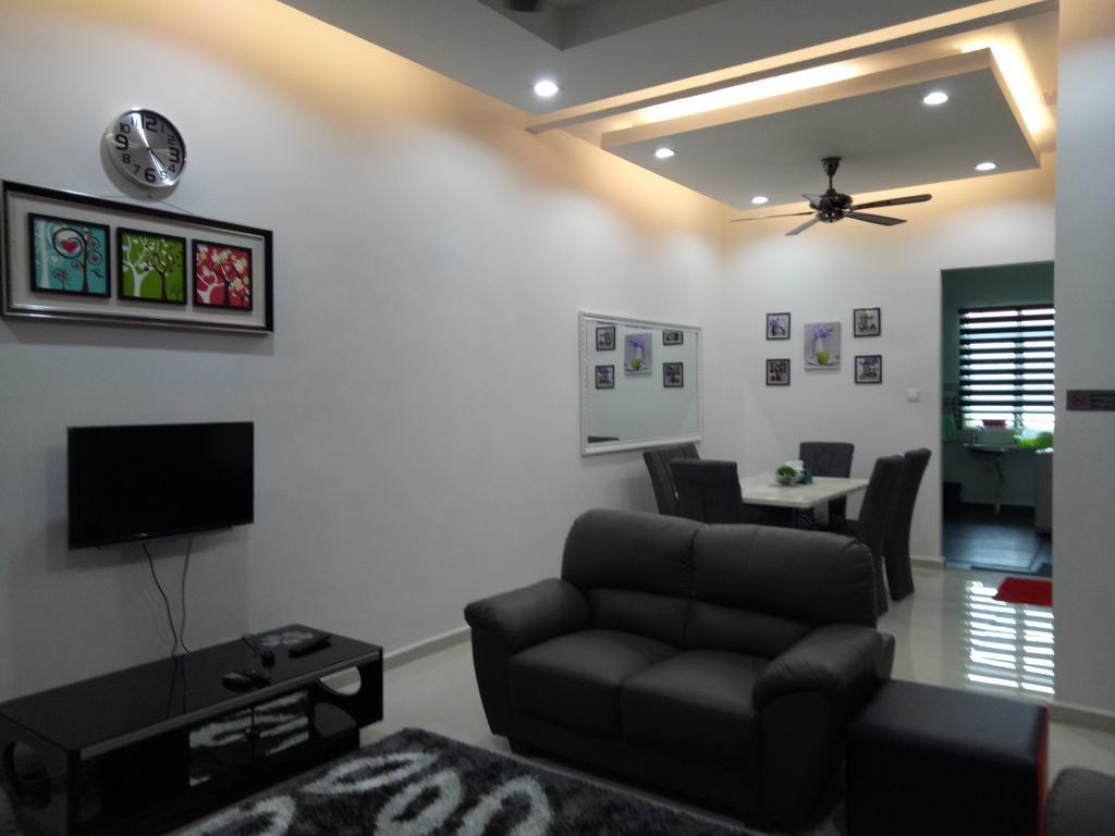 Amanda Homestay Dungun 1 Exterior photo