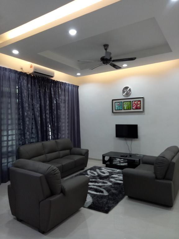 Amanda Homestay Dungun 1 Exterior photo